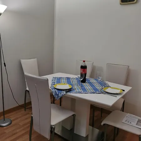 Apartment Perfect For Centre And Miramare