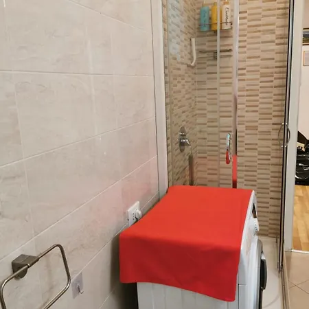 Apartment Perfect For Centre And Miramare